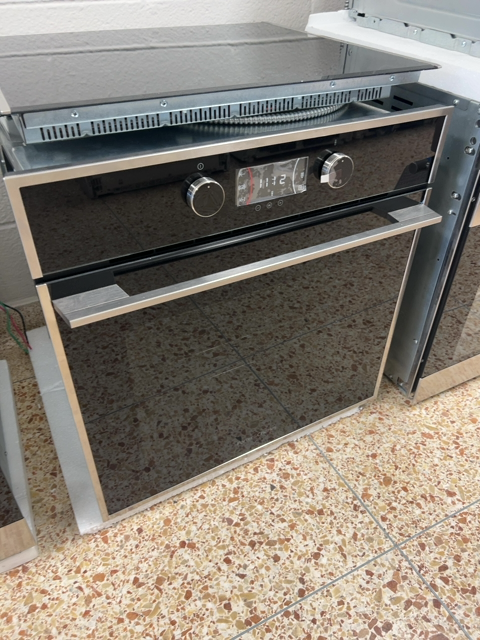 11. 24 inch wall oven